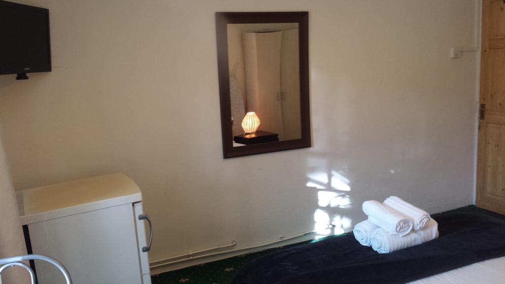 Whitechapel Rooms London Ruang foto
