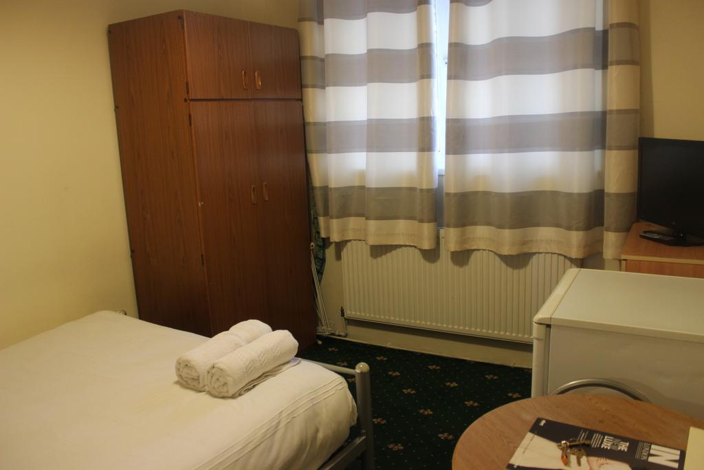 Whitechapel Rooms London Ruang foto